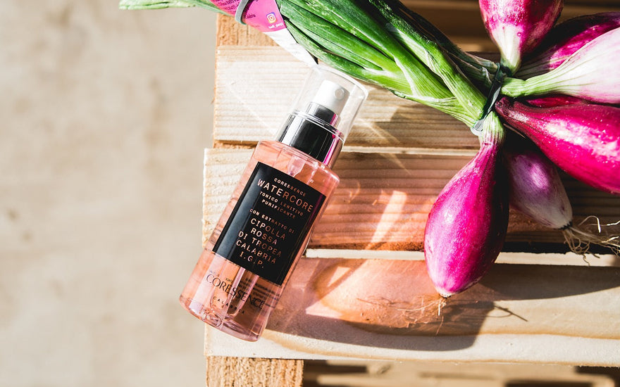 WATERCORE Tonico Lenitivo Purificante con Cipolla Rossa di Tropea su bancale